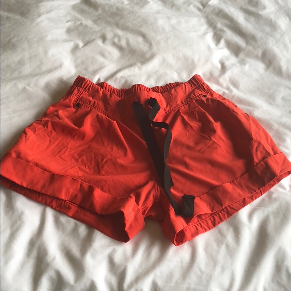 Lululemon Spring Breakaway Shorts